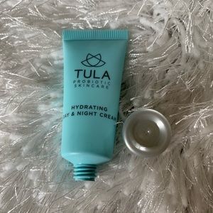 4 Pack TULA Hydrating Day and Night Cream .5floz